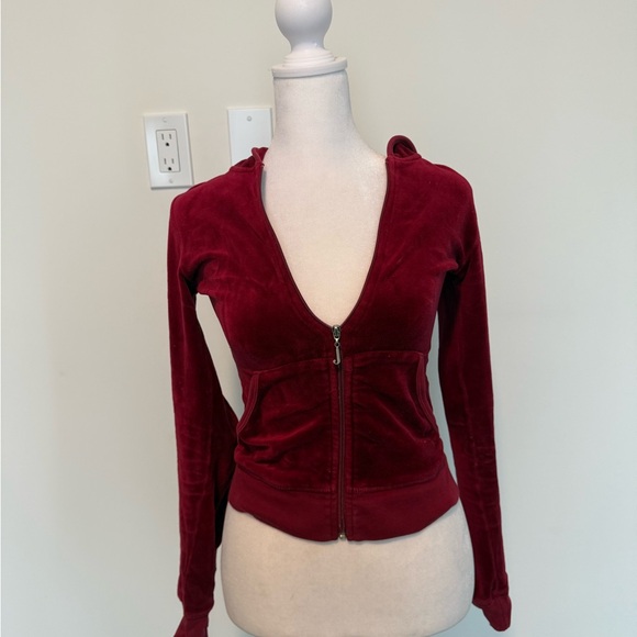 Juicy Couture Set - Picture 2 of 7